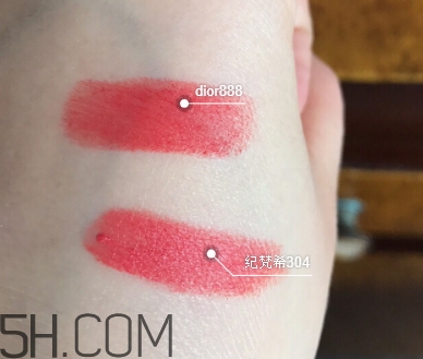 迪奧888和紀(jì)梵希304一樣嗎？迪奧888和紀(jì)梵希304試色對(duì)比