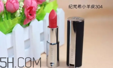 迪奧888和紀(jì)梵希304一樣嗎？迪奧888和紀(jì)梵希304試色對(duì)比