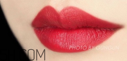 紀梵希305是什么顏色？紀梵希小羊皮305試色