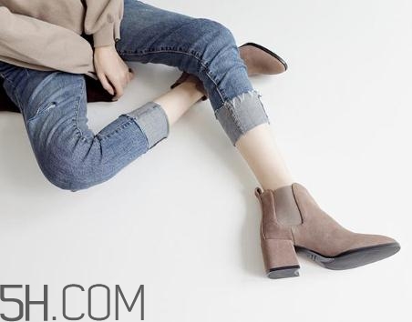 磨砂鞋子可以用水洗嗎？磨砂皮鞋用水洗會怎樣？