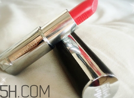 紀(jì)梵希305和306哪個好？紀(jì)梵希305和306試色對比