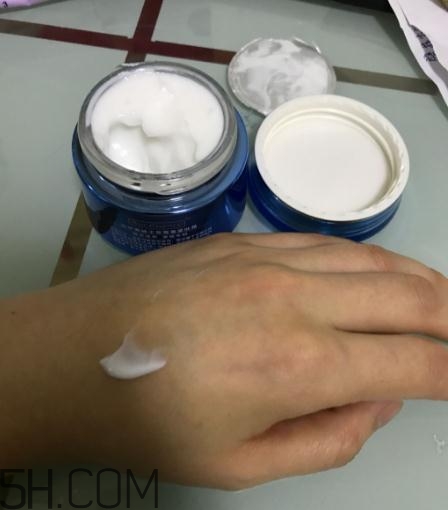 凱伊秀青春緊膚霜好用嗎？凱伊秀青春緊膚霜評(píng)測(cè)