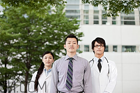 骨折跟骨斷的區(qū)別 骨折跟骨裂的區(qū)別 骨折跟骨斷的區(qū)別 骨折跟骨裂的區(qū)別