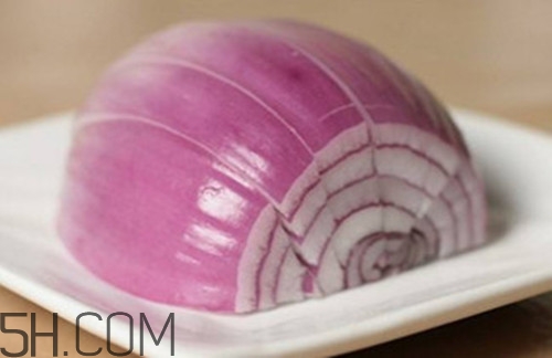 頭發(fā)油怎么辦？頭皮屑很多怎么去除？