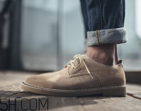 反絨皮鞋怎么清洗？反絨皮鞋可以用水洗嗎？