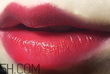 草莓紅口紅哪個牌子好？草莓紅口紅推薦