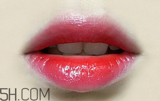 草莓紅口紅哪個牌子好？草莓紅口紅推薦