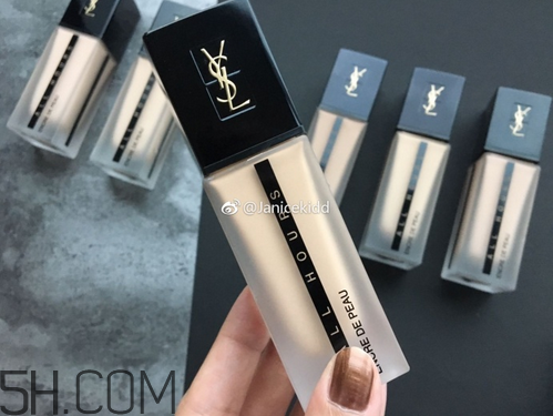 ysl恒久完美無瑕粉底液好用嗎？ysl恒久完美彈力慕斯粉餅好用嗎？