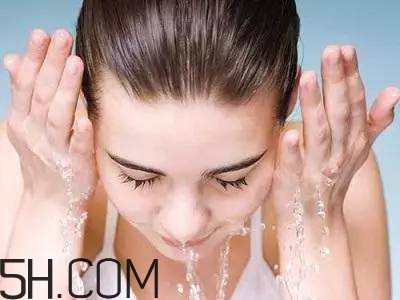 為什么會(huì)長紅血絲？怎么通過健康的食療去除紅血絲？