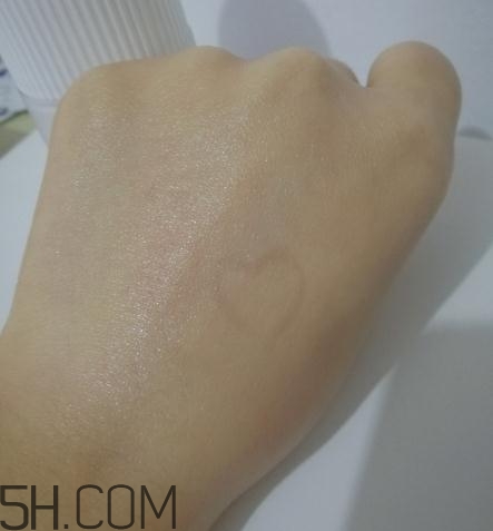 春紀(jì)素顏乳怎么用？春紀(jì)素顏乳使用方法