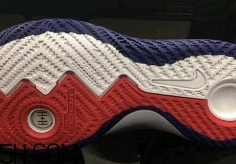 nike kyrie系列歐文支線簽名鞋多少錢(qián)_實(shí)物曝光
