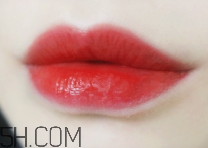 妙巴黎舒芙蕾唇釉08是什么顏色？妙巴黎舒芙蕾唇釉08試色