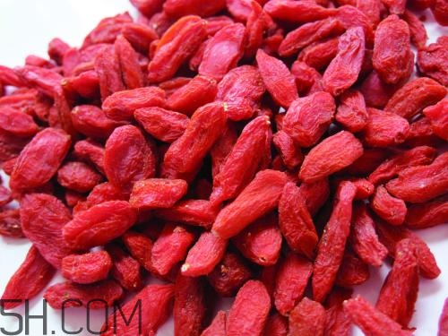 藥酒有哪些分類？制作藥酒的配方有哪些？