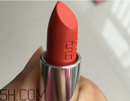 紀(jì)梵?？诩t204是什么顏色？紀(jì)梵希小羊皮真假辨別方法