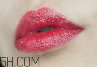 cockney和chili試色對比 mac cockney和chili哪個好看 cockney和chili試色對比 mac cockney和chili哪個好看