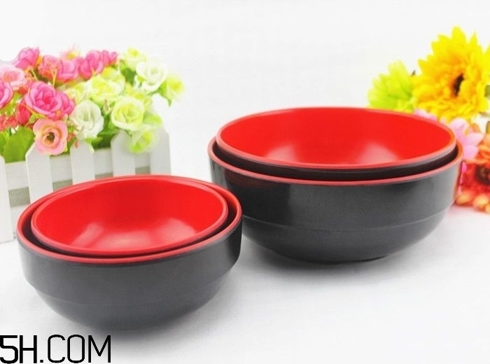 什么是仿瓷碗？仿瓷碗是塑料碗嗎？