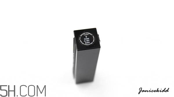 紀(jì)梵希禁忌之吻哪個顏色好看？紀(jì)梵希熱門口紅色號試色推薦