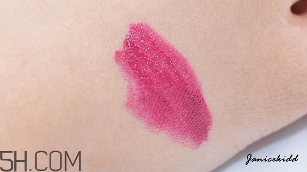 紀(jì)梵希禁忌之吻哪個顏色好看？紀(jì)梵希熱門口紅色號試色推薦