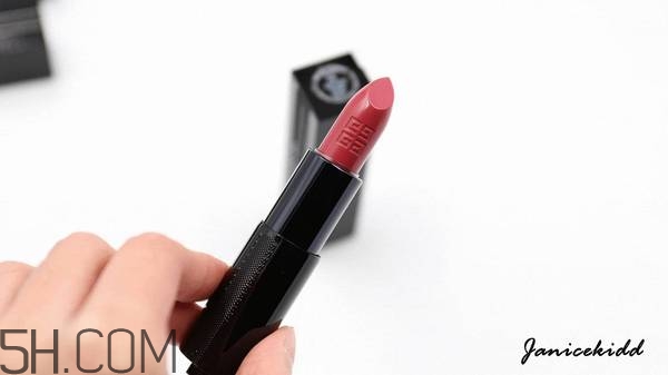 紀(jì)梵希禁忌之吻哪個顏色好看？紀(jì)梵希熱門口紅色號試色推薦