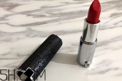 紀(jì)梵?？诩t315適合什么人？紀(jì)梵希粗管328適合黃皮嗎？