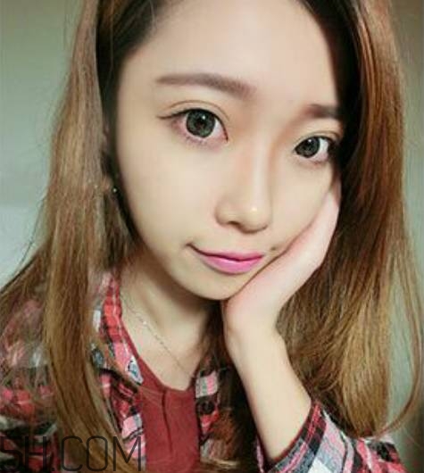 梅子色口紅哪個牌子好？絲絨口紅怎么涂好看？