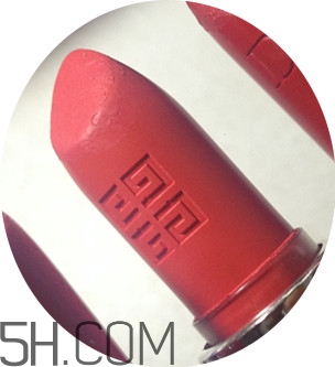 紀(jì)梵希小羊皮304是什么顏色？紀(jì)梵希小羊皮滋潤(rùn)嗎？