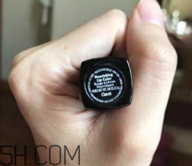 bobbi brown精油唇膏14號claret適合黃皮嗎？