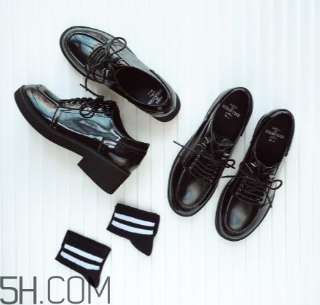 新皮鞋能放幾年？新皮鞋放久了會(huì)壞嗎？