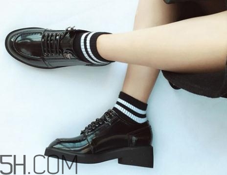 新皮鞋味道大怎么辦？新皮鞋有味道怎么去除？