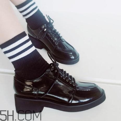 新皮鞋味道大怎么辦？新皮鞋有味道怎么去除？