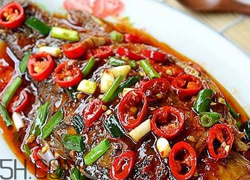 鯽魚的熱量是多少 鯽魚熱量高嗎 鯽魚的熱量是多少 鯽魚熱量高嗎