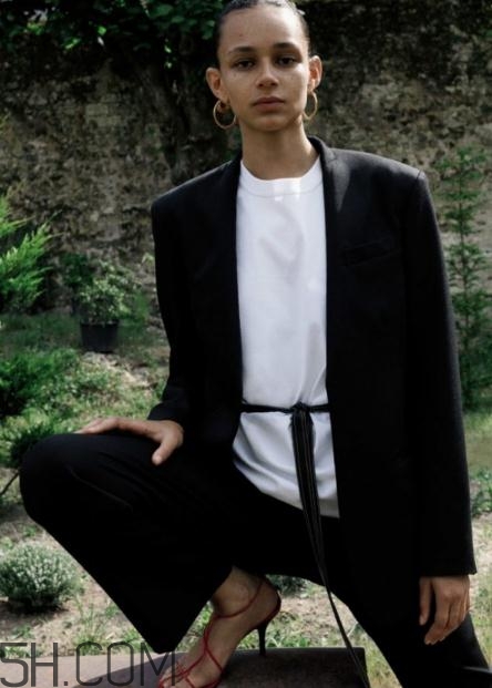 celine2018早春服裝系列好看嗎_款式有哪些？