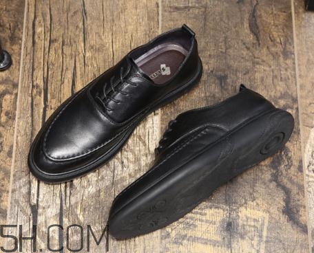 皮鞋被刮壞了怎么修復(fù)？皮鞋刮破皮了怎么辦？