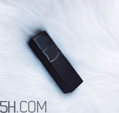 nars leslie停產(chǎn)了嗎？nars leslie張國(guó)榮色還可以買到嗎