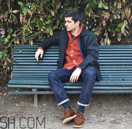 皮鞋可以用水洗嗎？皮鞋水洗了怎么補(bǔ)救？