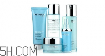 溫碧泉和水密碼哪個(gè)好 水密碼和溫碧泉哪個(gè)好 溫碧泉和水密碼哪個(gè)好 水密碼和溫碧泉哪個(gè)好