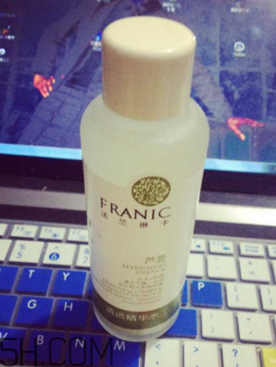 法蘭琳卡清透精華水適合什么膚質(zhì)_怎么使用 法蘭琳卡清透精華水適合什么膚質(zhì)_怎么使用