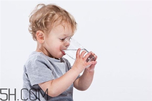 小孩咳嗽有痰怎么辦？小孩咳嗽怎么辦？