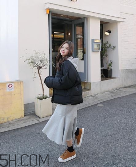 短款棉衣怎樣搭配？短款棉襖穿著搭配圖片