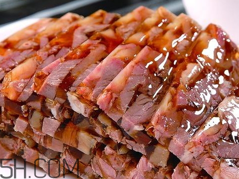 牛肉有點臭還能吃嗎 牛肉臭了還能吃嗎 牛肉有點臭還能吃嗎 牛肉臭了還能吃嗎