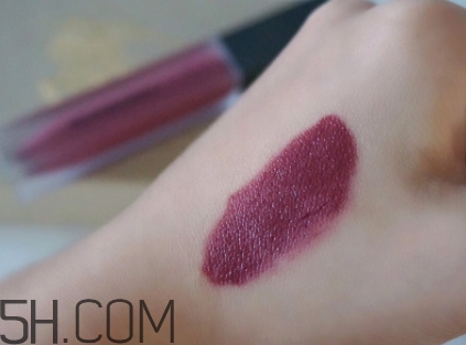 burberry牛血色口紅是幾號？burberry巴寶莉牛血色試色