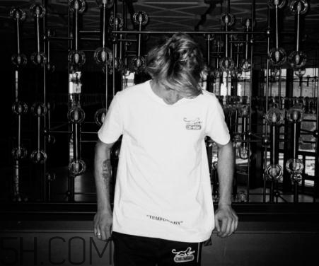 km20與off white聯(lián)名系列發(fā)售時間_在哪買？