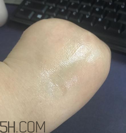 春紀(jì)新彈力嬌嫩菁華乳多少錢？春紀(jì)新彈力嬌嫩菁華乳專柜價(jià)格