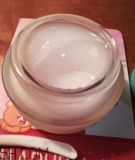 春紀乳酸君保濕凝露好用嗎？春紀乳酸君保濕凝露評測