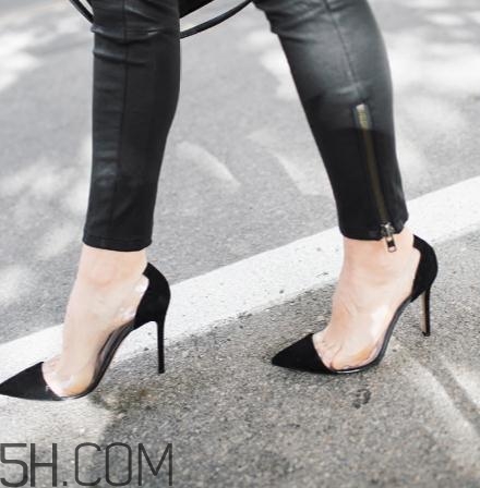 高跟鞋買小了怎么辦？高跟鞋會越穿越大嗎？