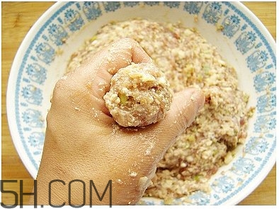 蓮藕可以和豆腐一起吃嗎？蓮藕和豆腐一起吃有什么好處？