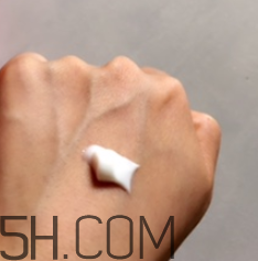 法蘭琳卡護(hù)手霜怎么樣 法蘭琳卡護(hù)手霜好用嗎 法蘭琳卡護(hù)手霜怎么樣 法蘭琳卡護(hù)手霜好用嗎