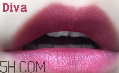 mac sin和diva買哪只？mac sin和diva試色對(duì)比