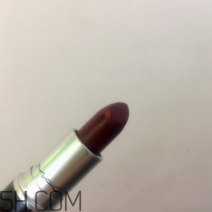 mac sin和diva買哪只？mac sin和diva試色對(duì)比
