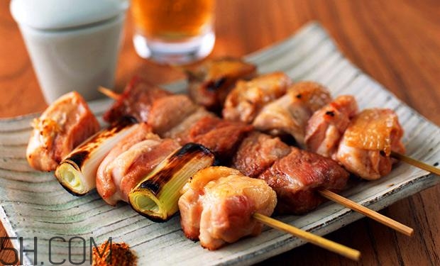 常吃烤肉有什么危害？吃烤肉應(yīng)該注意什么？